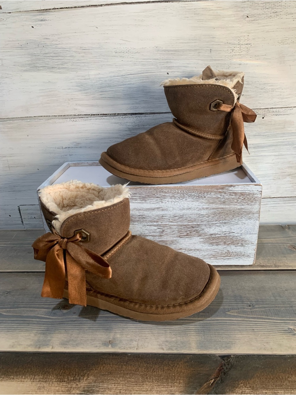 PAWZ Kids Brown Faux-Suede Shearling Boots with Satin Ribbon